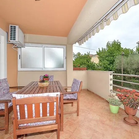 Apartman Biba * Задар