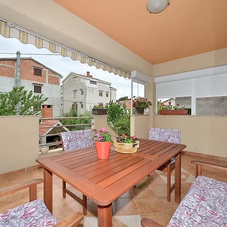 Апартаменты Apartman Biba