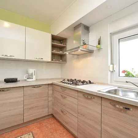 Apartman Biba Апартаменты Задар