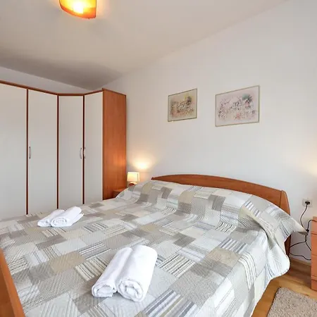 Apartman Biba Апартаменты Задар